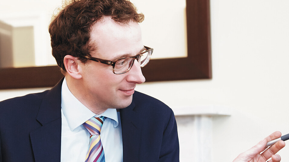 Dr Tom Newsom-Davis